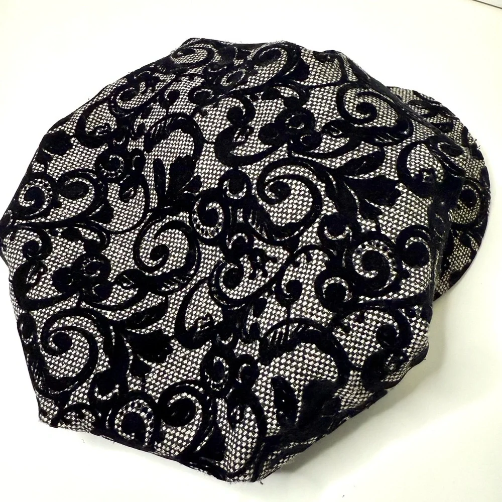 Walt Disney Black & Silver Women's Newsboy Cap - Picture 8 of 9